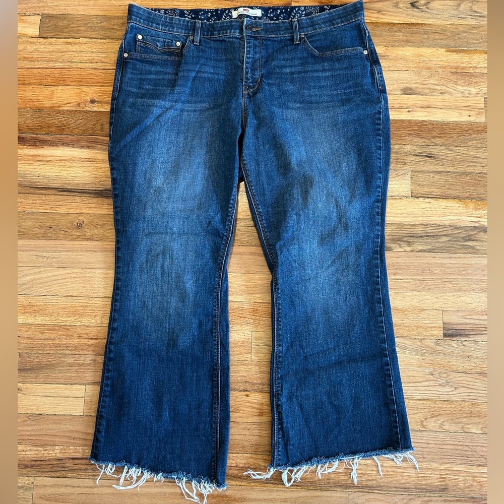 Levi's 525 Bootcut Perfect Waist Dark Blue Jeans with Frayed Hem 22 AS IS